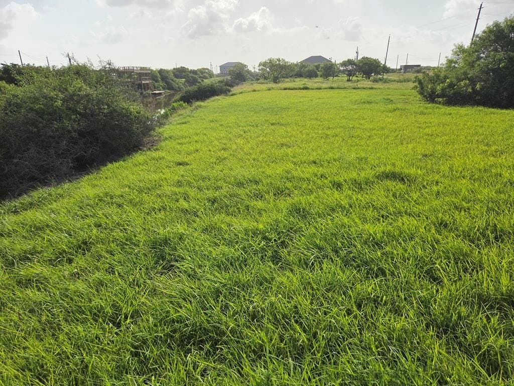 0.42 acres in Palacios Area County gallery image 4