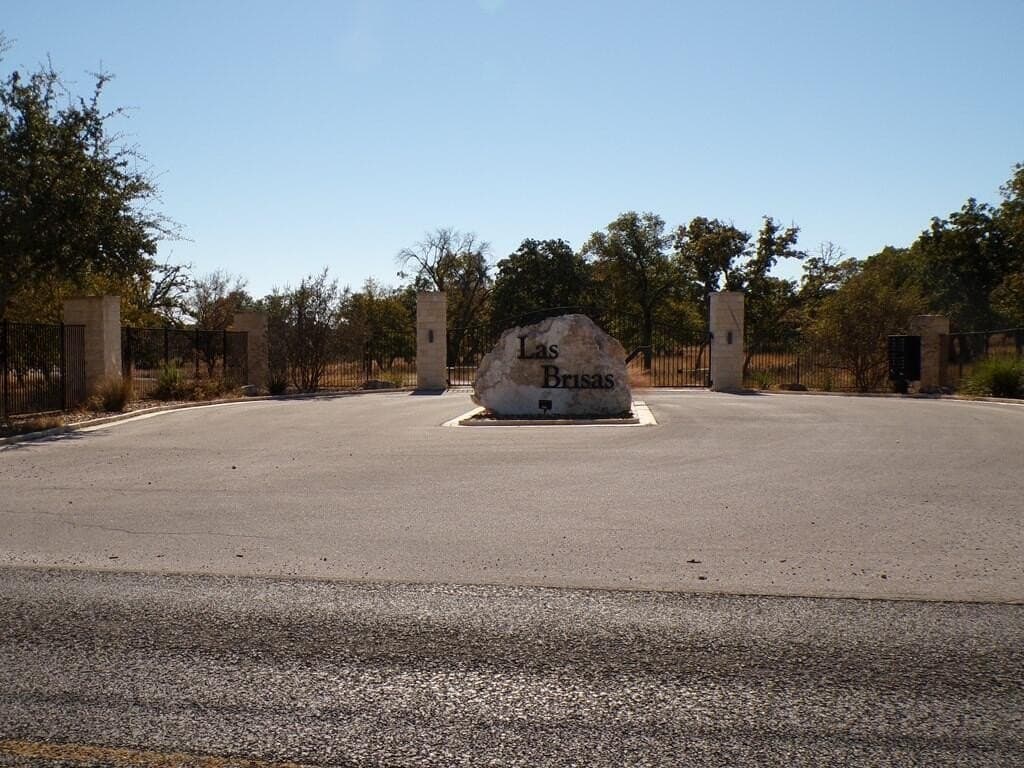 10.1 acres in Kerr County - photo 3