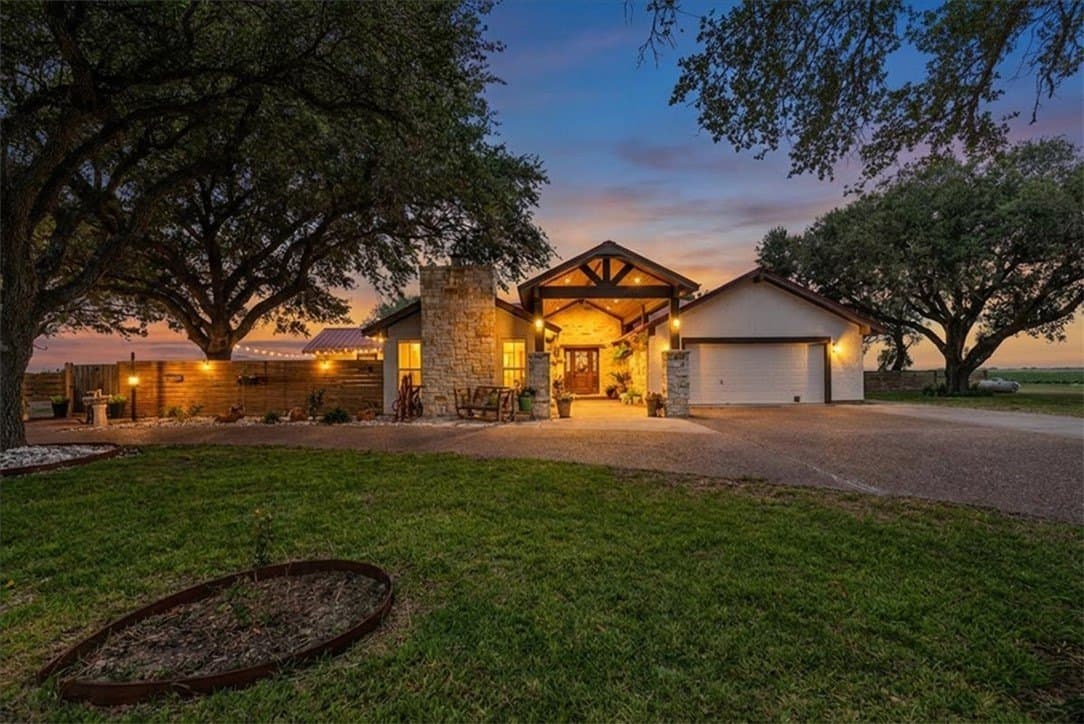 87,120 acres in San Patricio County
