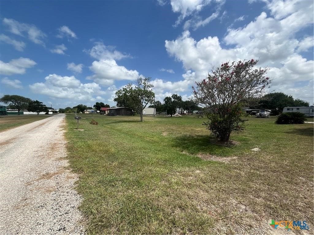 0.56 acres in Calhoun County gallery image 3