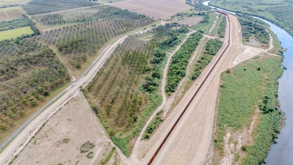 15 acres in Maverick County gallery image 2