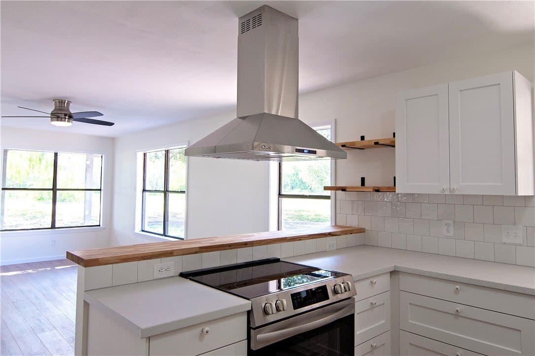 10 acres in Live Oak County - photo 8