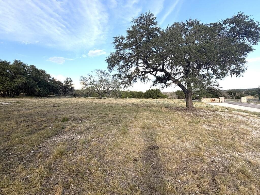 4.26 acres in Gillespie County - photo 13