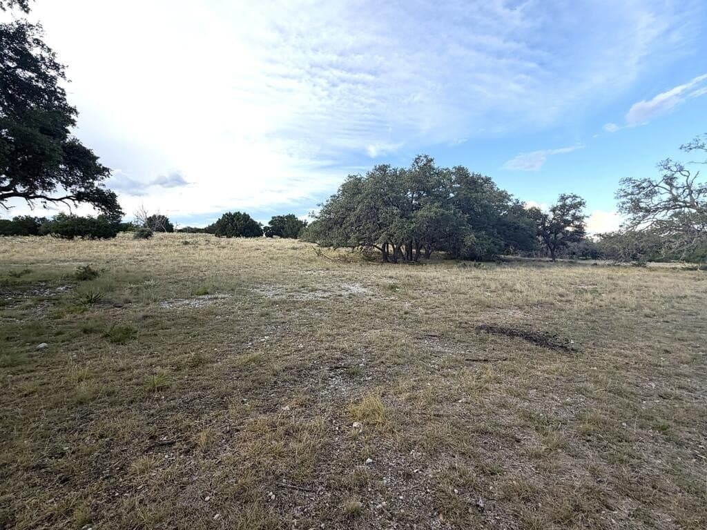 4.26 acres in Gillespie County - photo 10