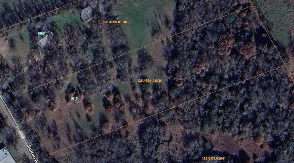 2.39 acres in Johnson County gallery image 2