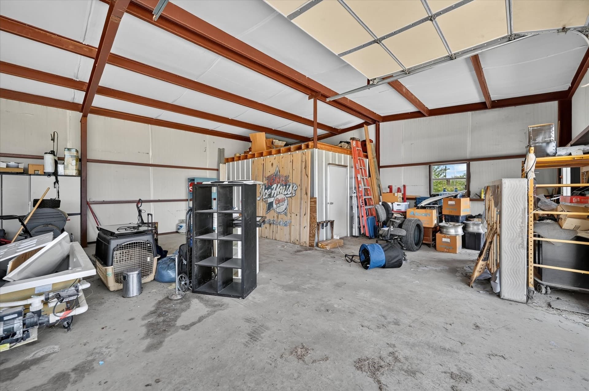 1 acres in Ellis County featured view