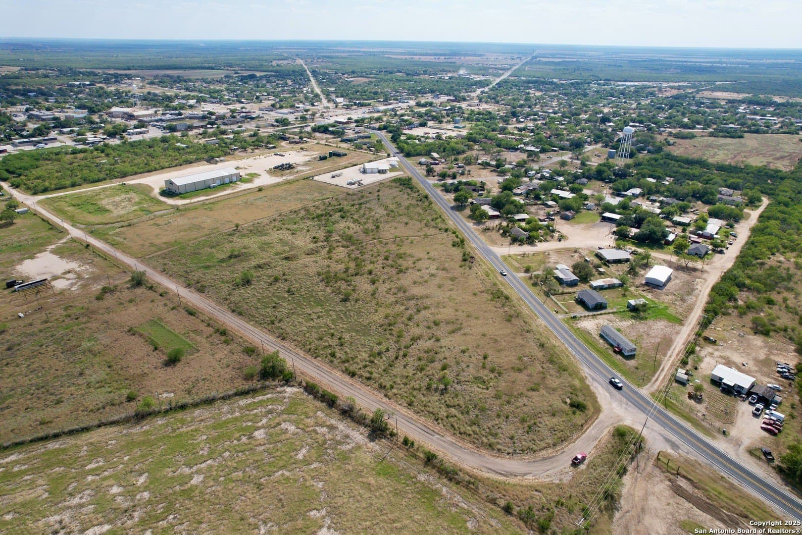10.98 acres in Atascosa County gallery image 4