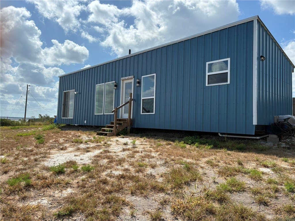 37,026 acres in Live Oak County