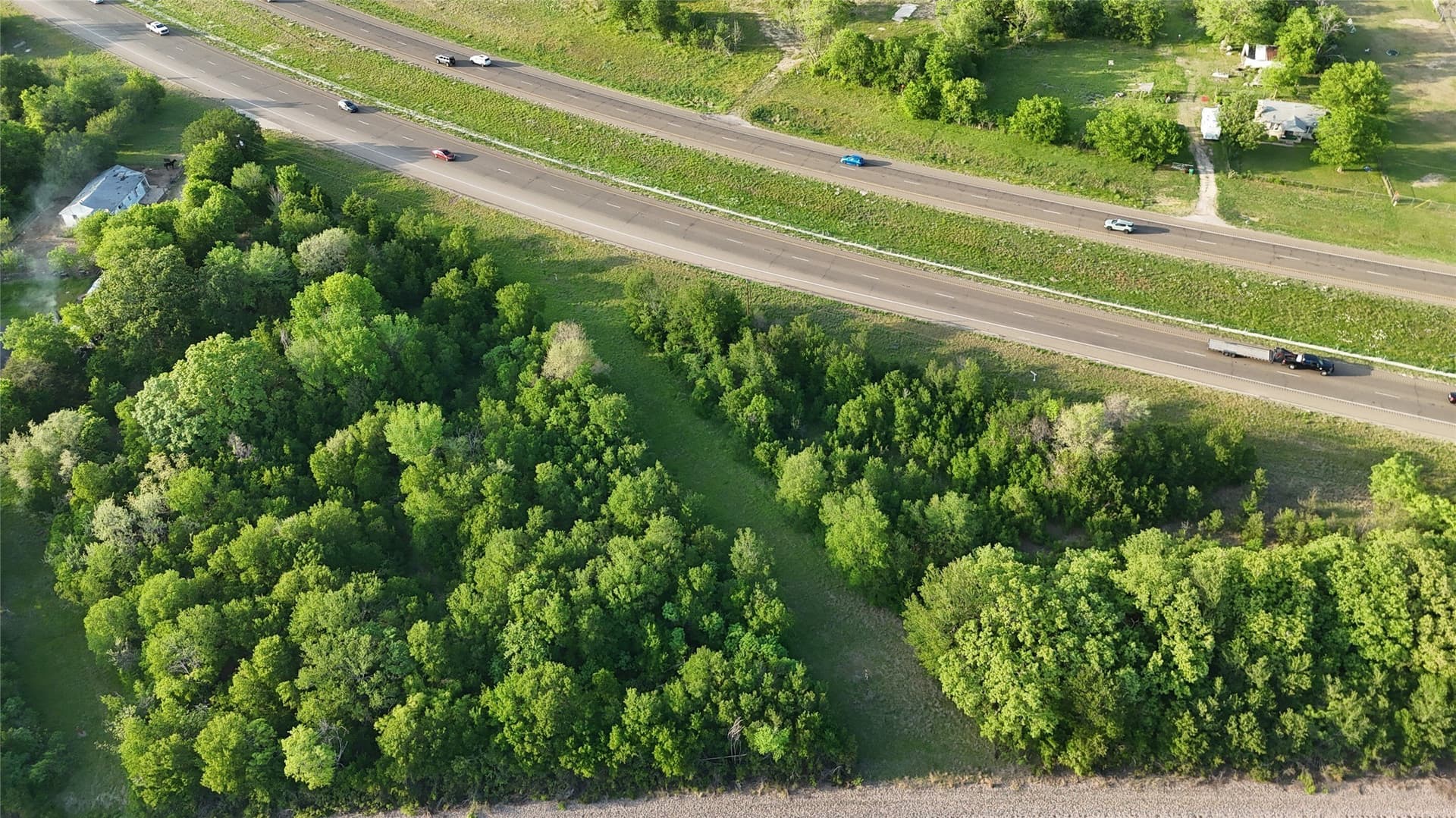 3 acres in McLennan County - photo 2