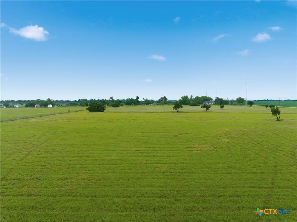 5 acres in McLennan County gallery image 2
