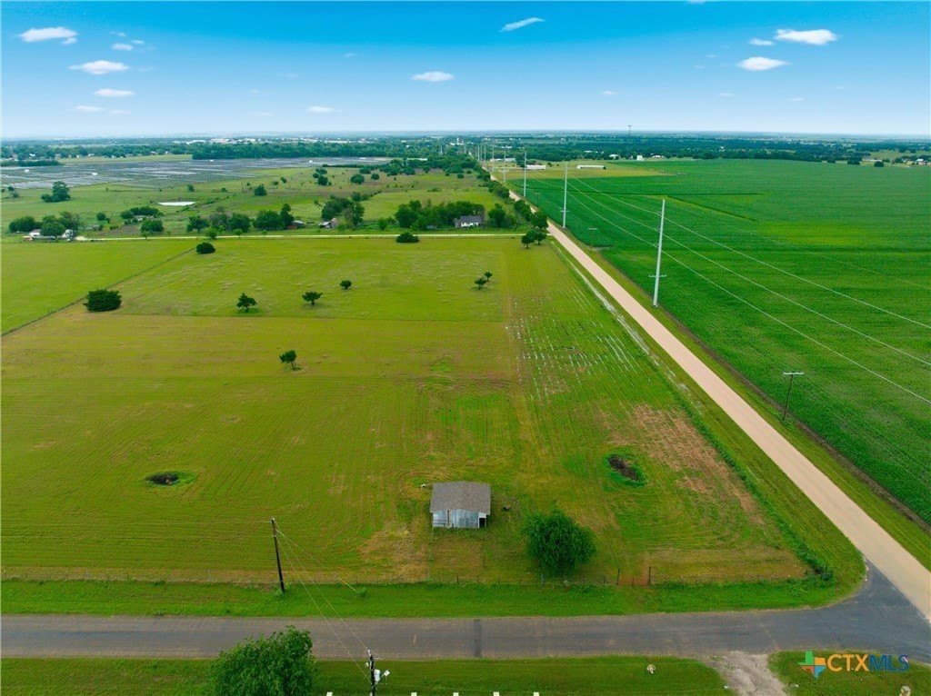 5 acres in McLennan County - photo 7