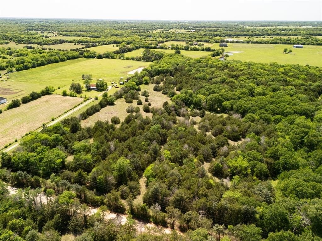 13 acres in Hopkins County featured view