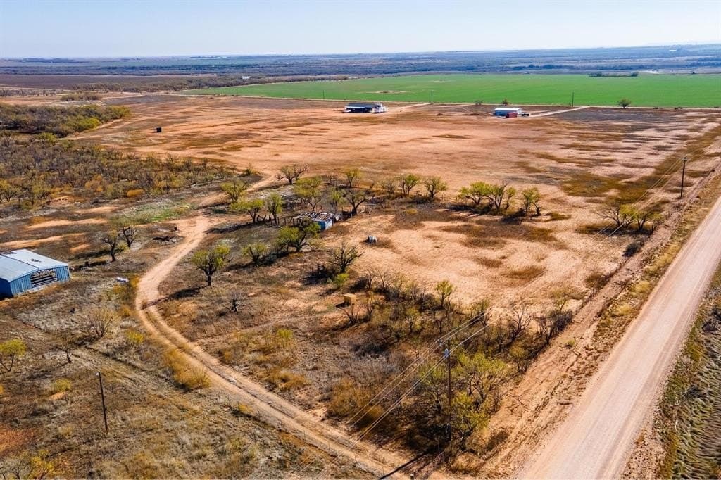 10.49 acres in Jones County gallery image 2