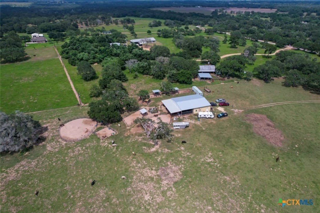 23.38 acres in Lavaca County - photo 6