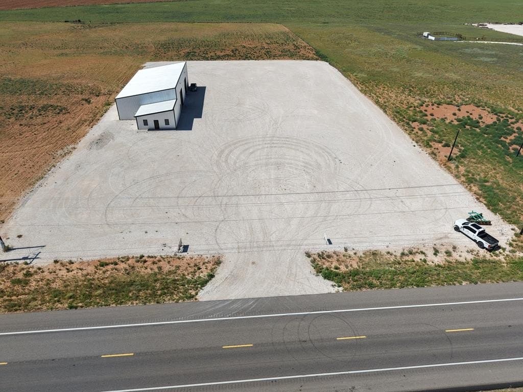 5 acres in Gaines County - photo 4