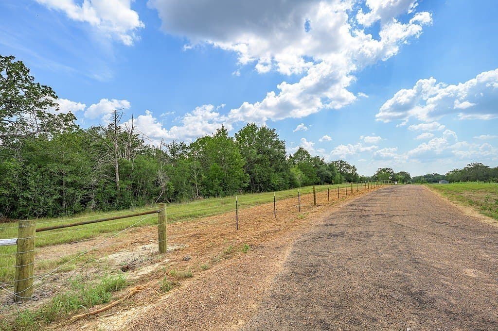 76.48 acres in Fayette County - photo 18