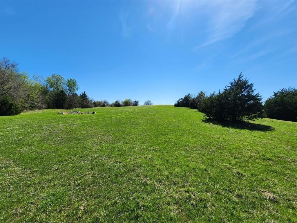 15 acres in Collin County gallery image 2