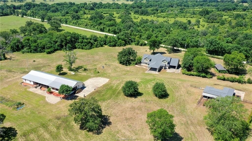 72.6 acres in Madison County