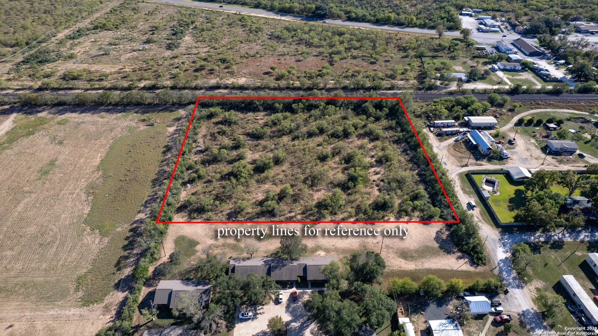 5.18 acres in Uvalde County gallery image 2