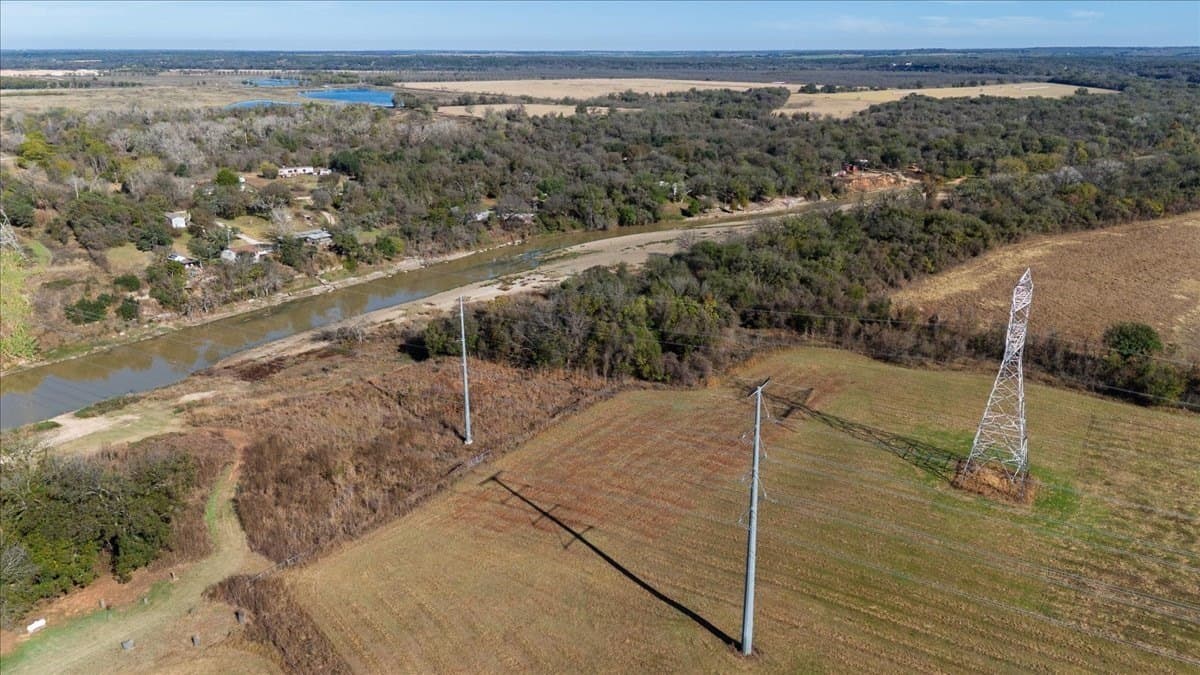 93.88 acres in Hill County - photo 16