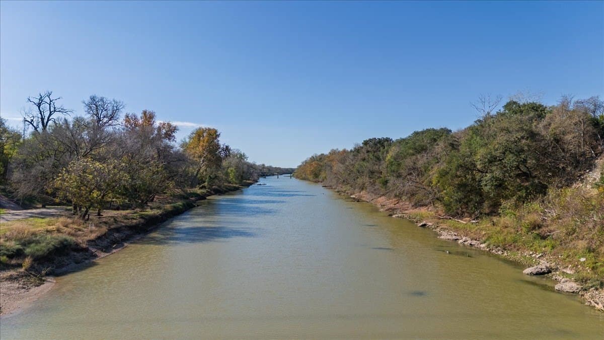93.88 acres in Hill County - photo 19