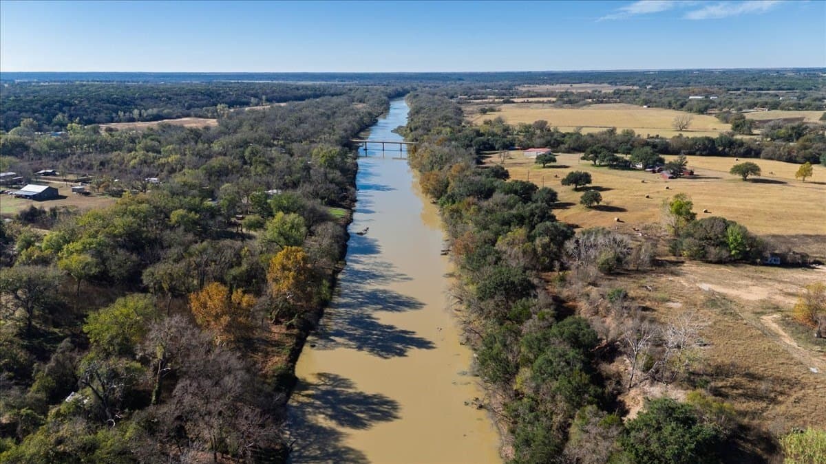 93.88 acres in Hill County