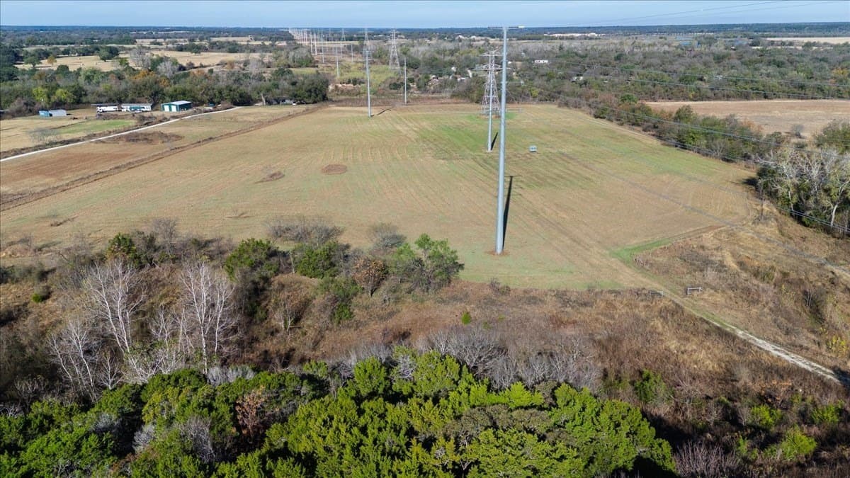 93.88 acres in Hill County - photo 14