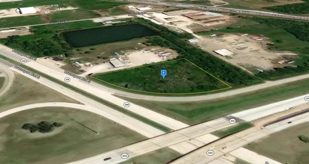 2.88 acres in Brazoria County gallery image 3