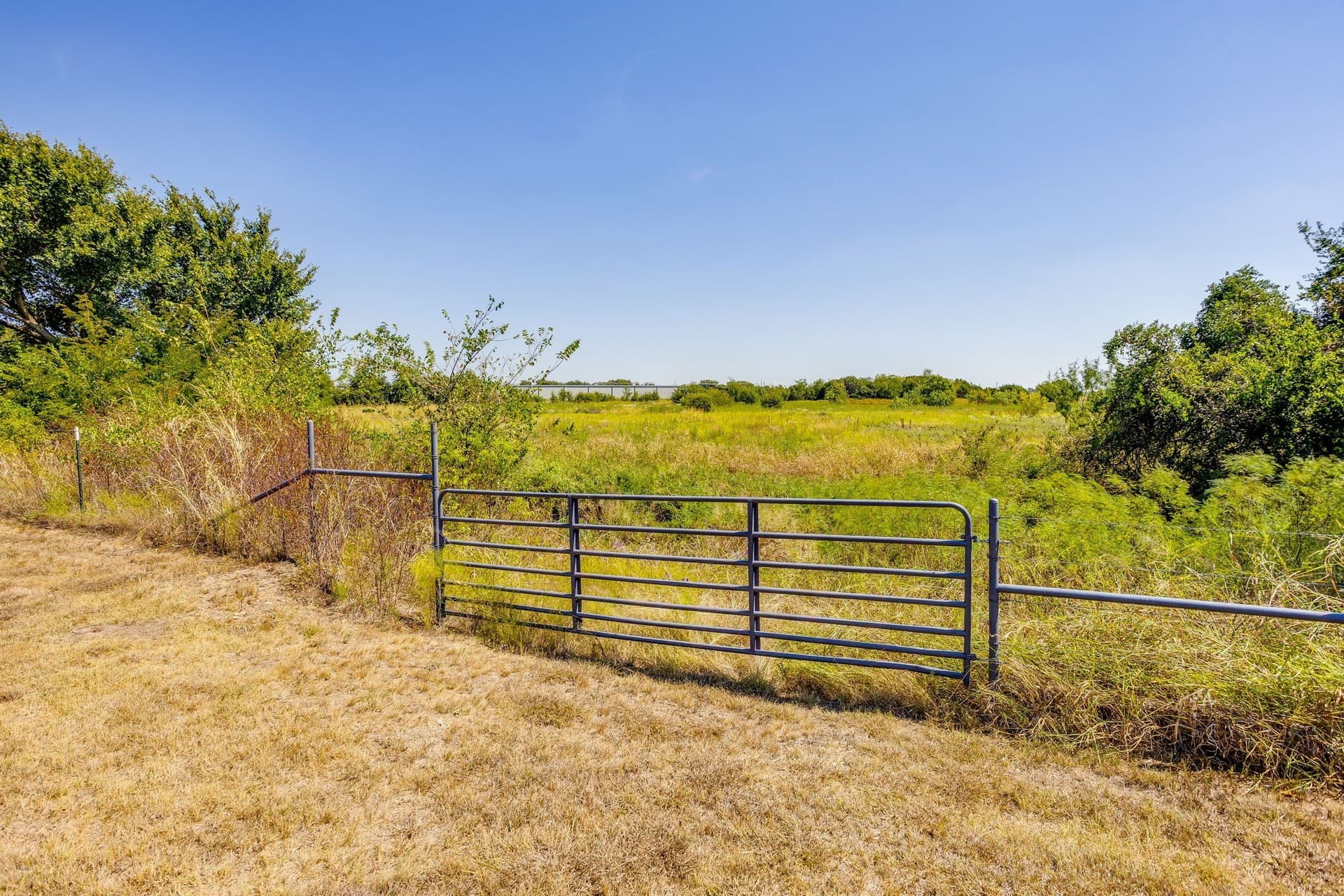 13.88 acres in Johnson County - photo 37