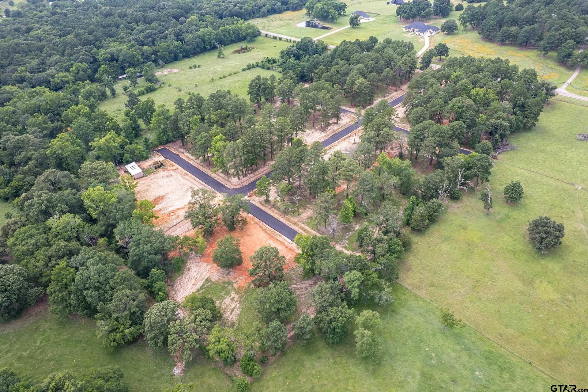 0.27 acres in Smith County - photo 7