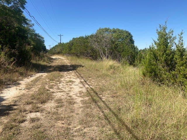 3.52 acres in Kerr County gallery image 4
