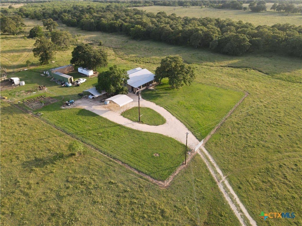 44.97 acres in Gonzales County gallery image 2