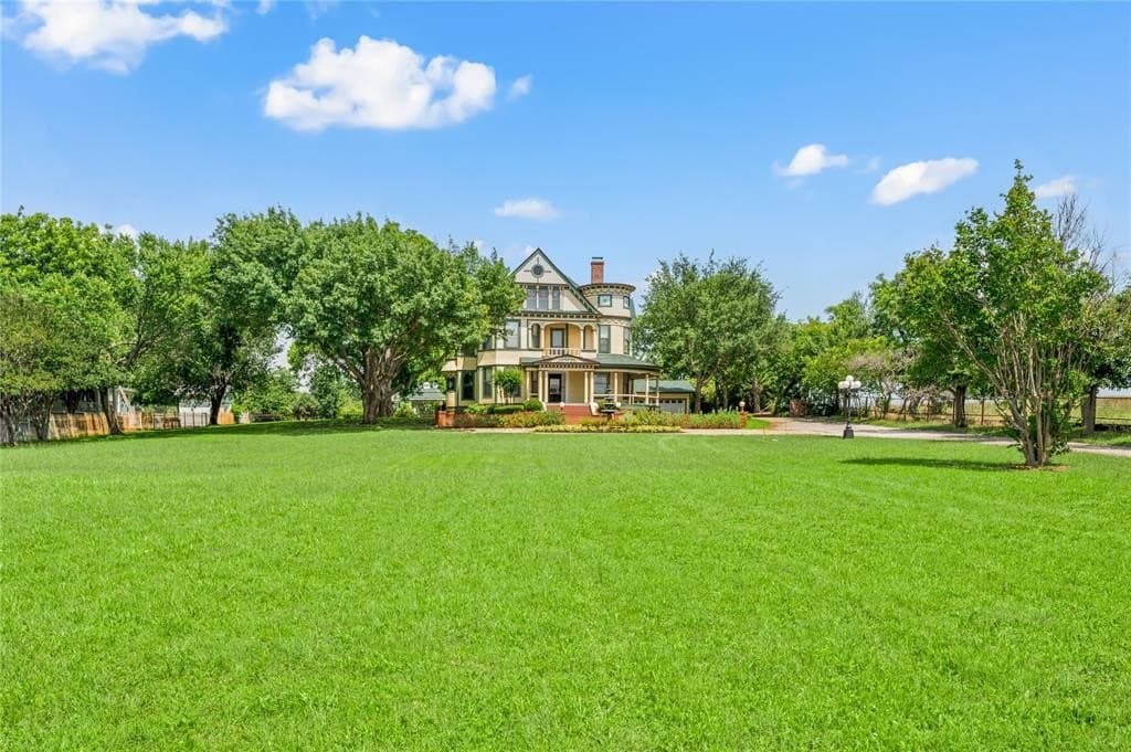 1.83 acres in Tarrant County gallery image 4