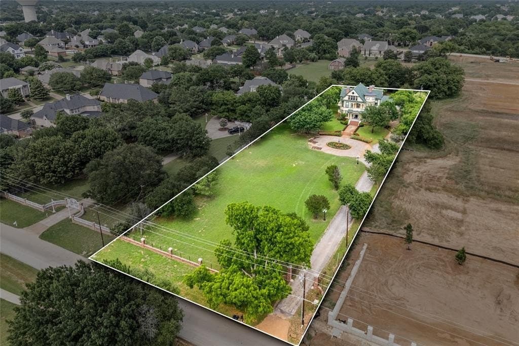1.83 acres in Tarrant County gallery image 2
