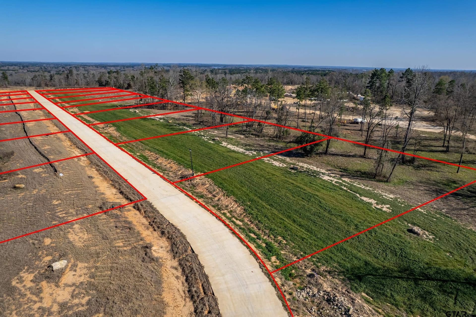 0.56 acres in Smith County - photo 2