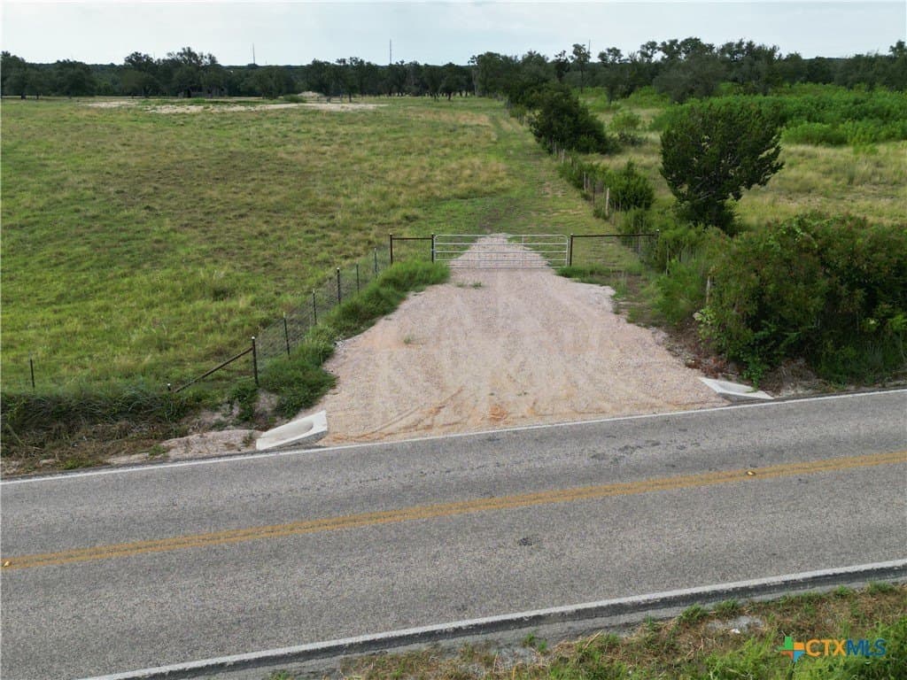 20.04 acres in Burnet County gallery image 2