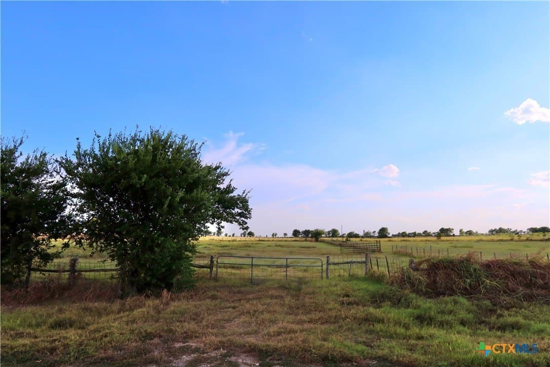 10.01 acres in Bell County - photo 5