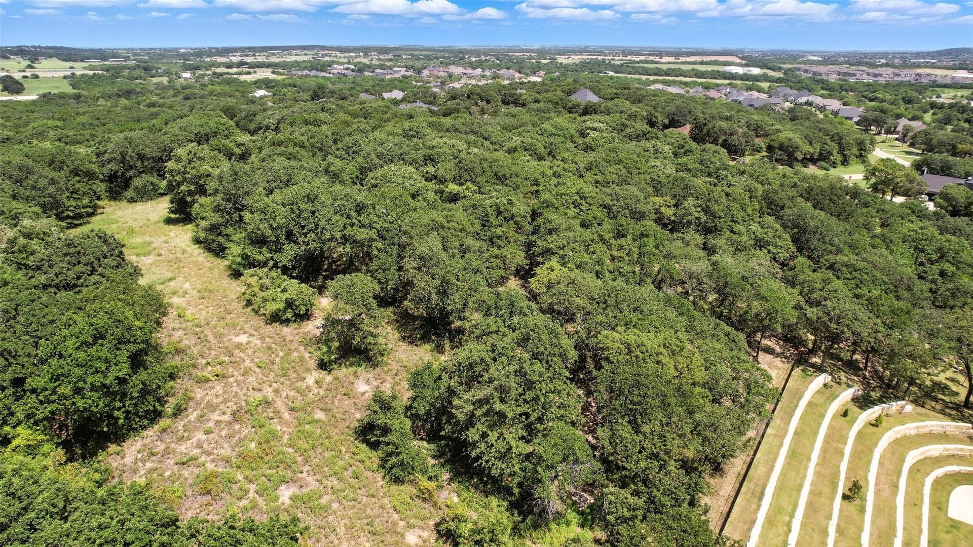 1.13 acres in Johnson County gallery image 3