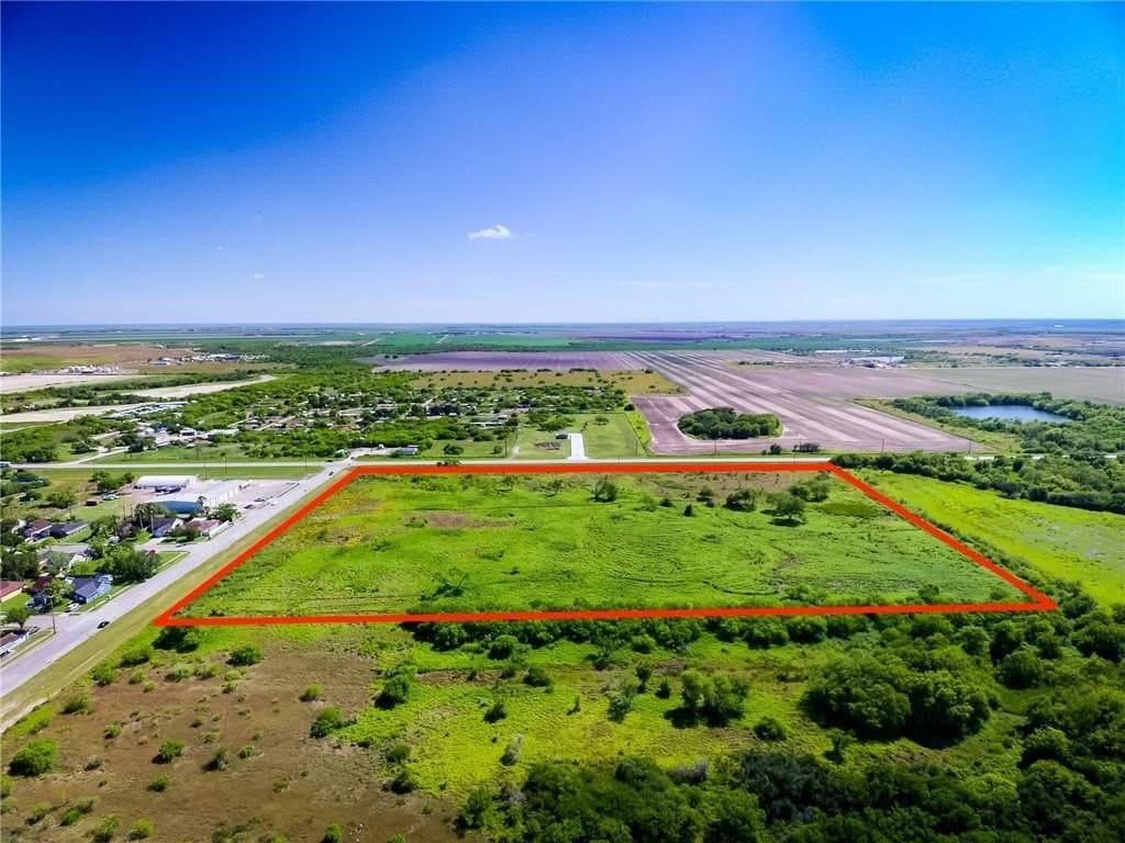 18.02 acres in Nueces County - photo 6