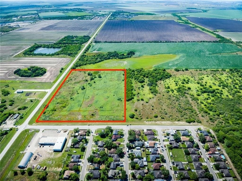 18.02 acres in Nueces County - photo 7