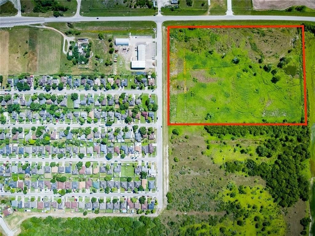 18.02 acres in Nueces County - photo 8