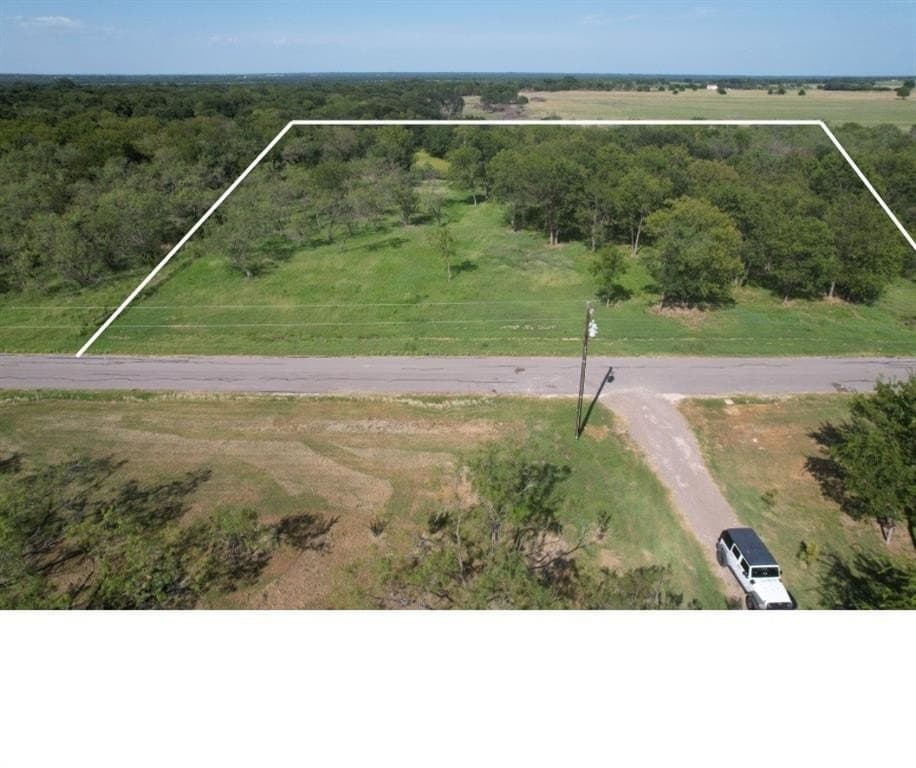 3.6 acres in Navarro County gallery image 3