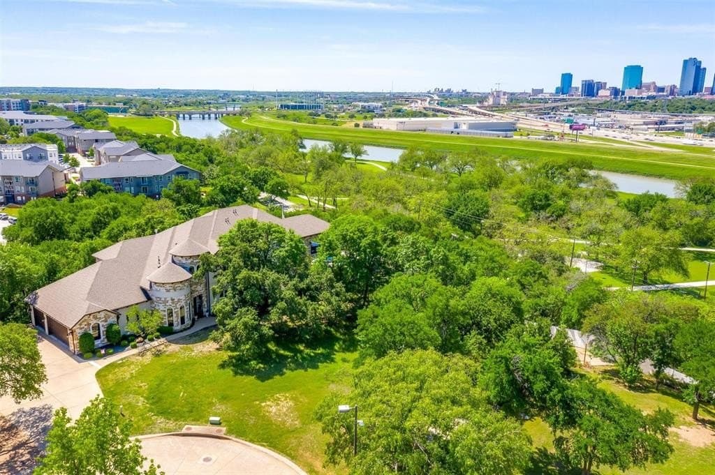 0.24 acres in Tarrant County gallery image 4
