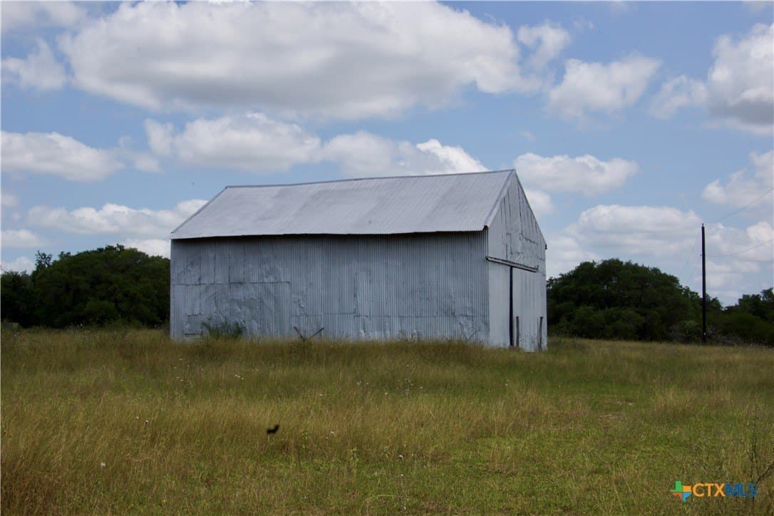 97.2 acres in DeWitt County - photo 14
