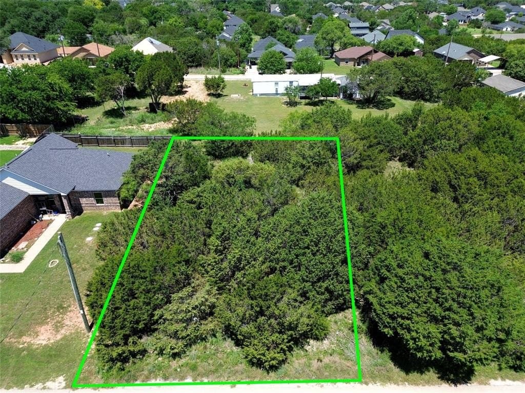 0.17 acres in Hood County
