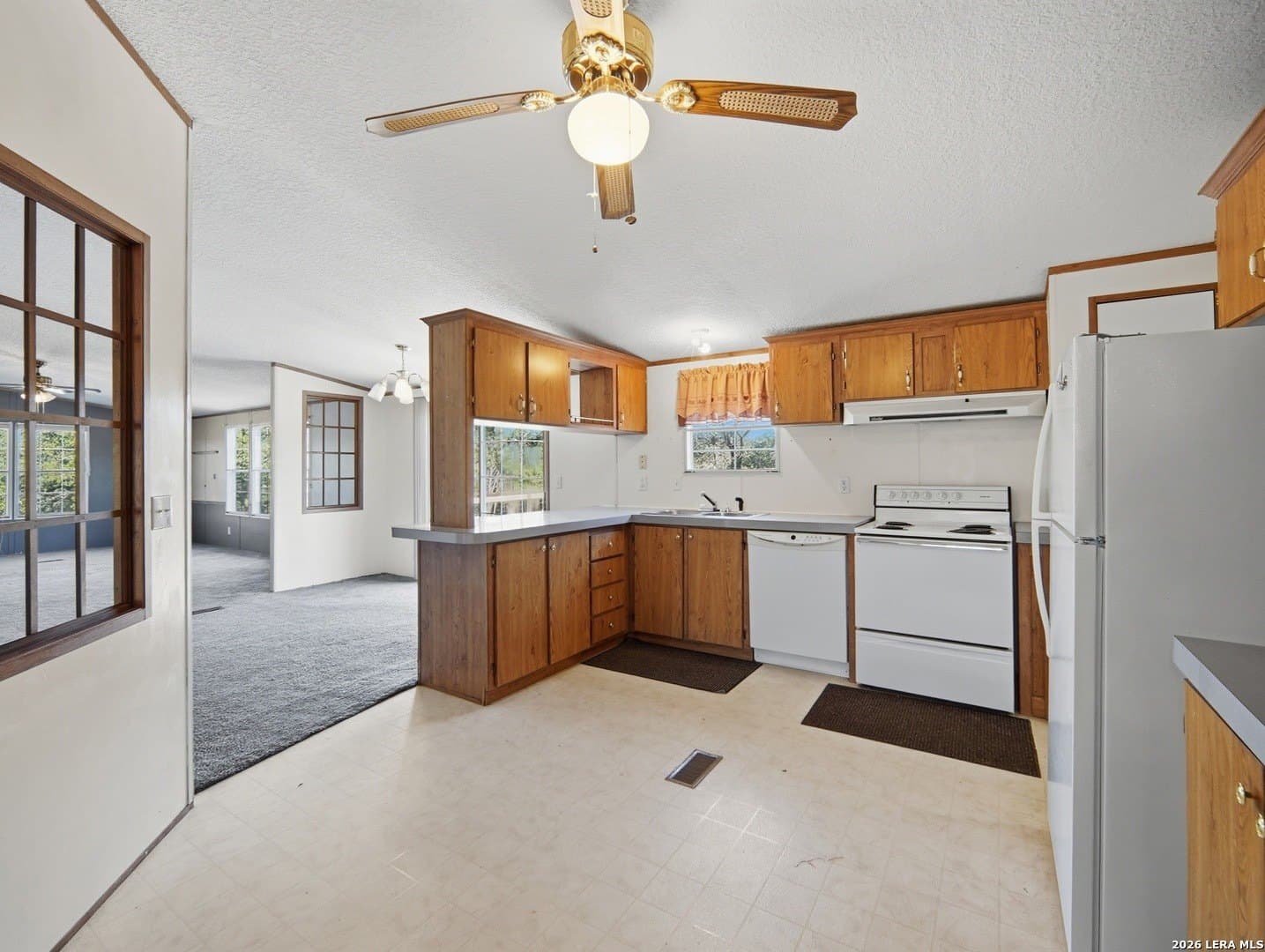 23.99 acres in Hays County - photo 18