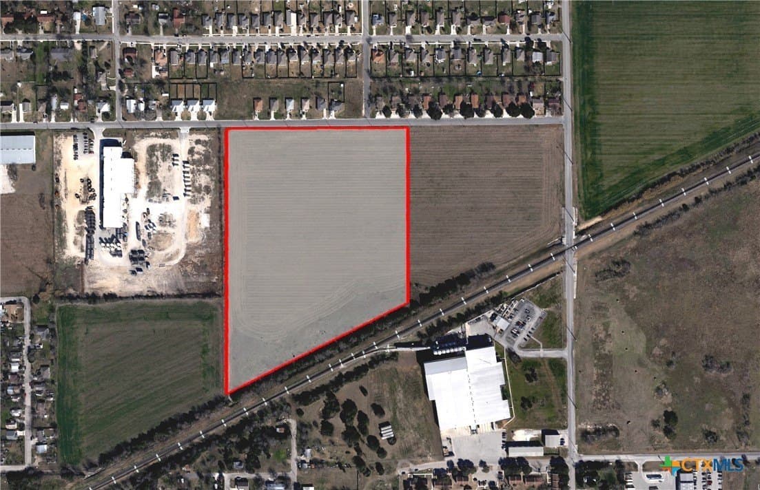 11.1 acres in Guadalupe County gallery image 4