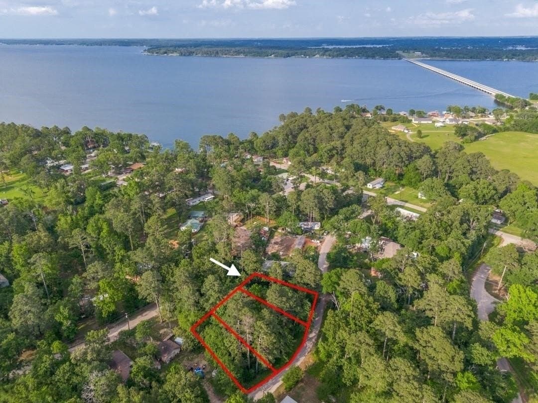 0.17 acres in Henderson County