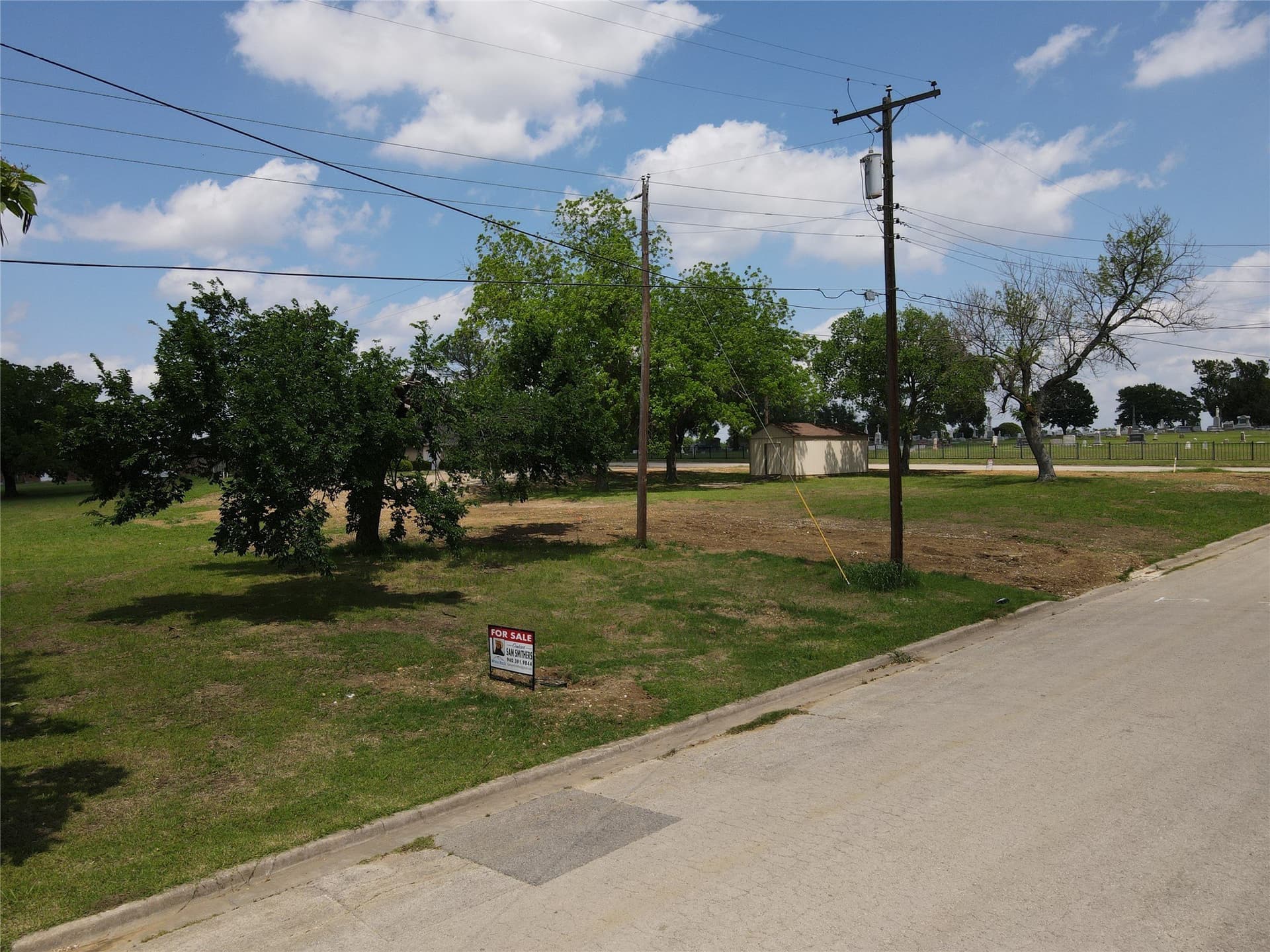 0.31 acres in Cooke County - photo 7