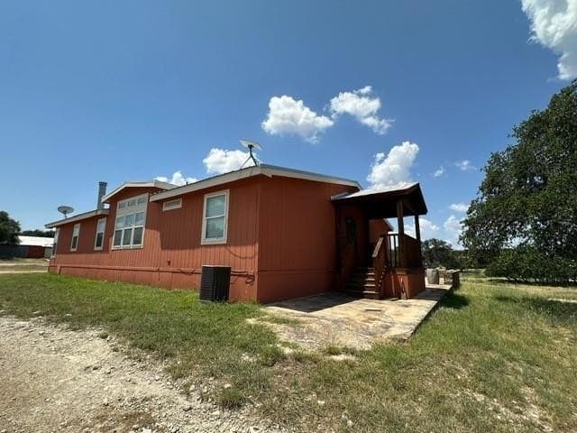 2,919.79 acres in Sutton County gallery image 3